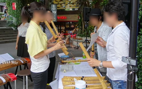 渋谷ズンチャカ！和楽器体験コーナー 尺八体験