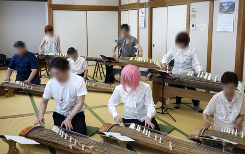ほうがくのわ湘南支部 secretbase 君がくれたもの を弾く会 箏・十七絃